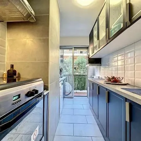 Apartment La Perle De Juan Les Pins - 80m From Beaches *